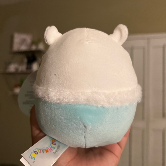 Squishmallow Brooke - Picture 3 of 3